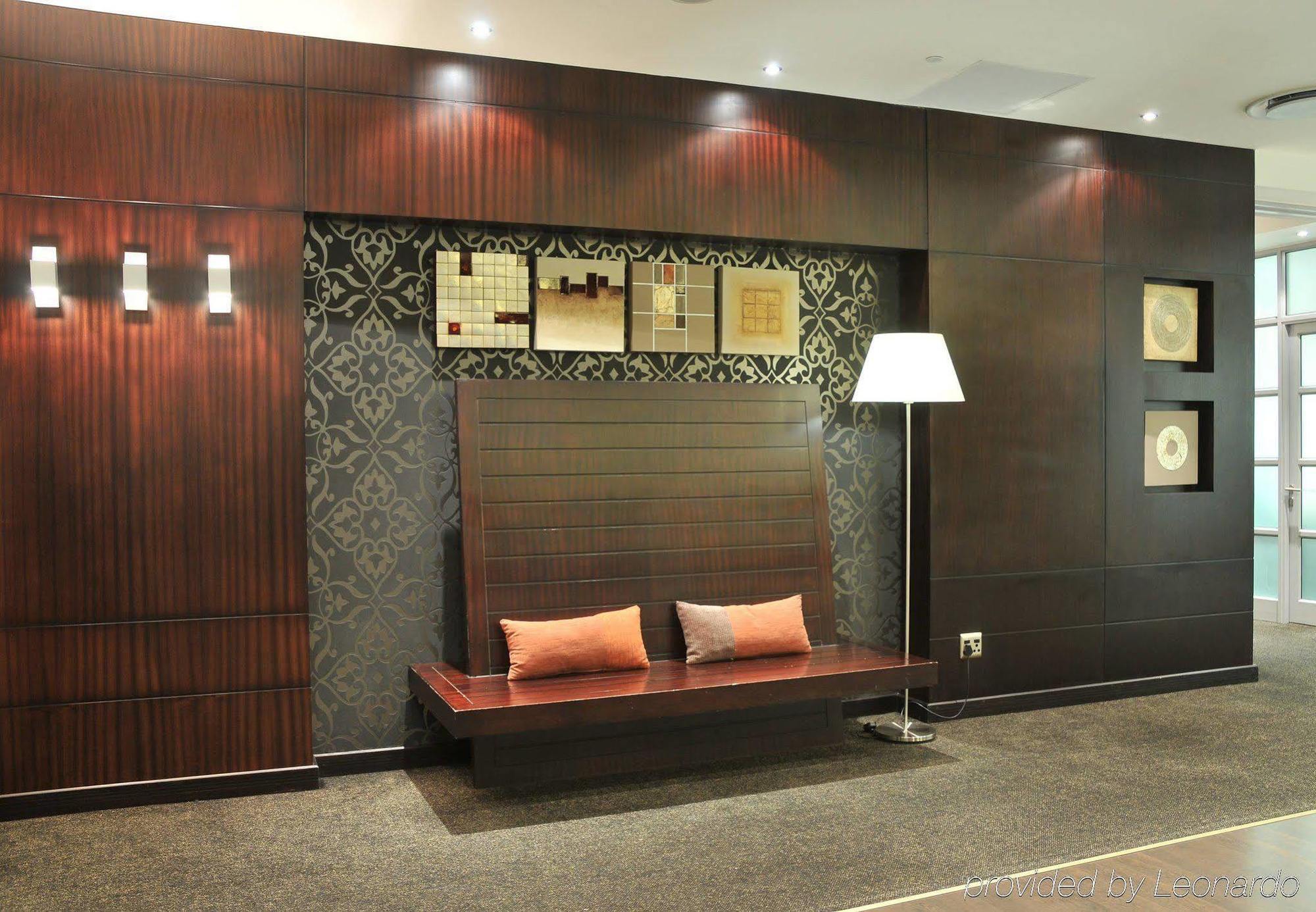 Protea Hotel By Marriott Transit O.R. Tambo Airport Kempton Park Zewnętrze zdjęcie