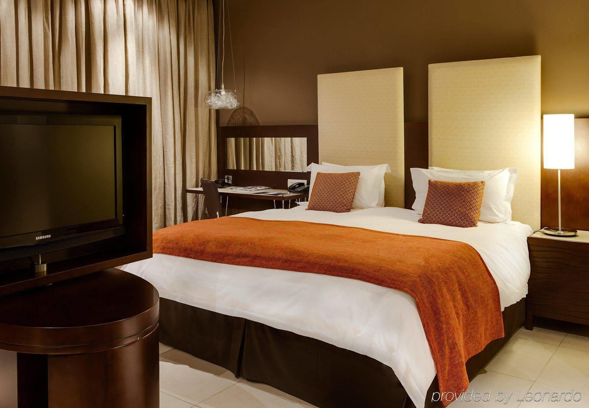 Protea Hotel By Marriott Transit O.R. Tambo Airport Kempton Park Zewnętrze zdjęcie